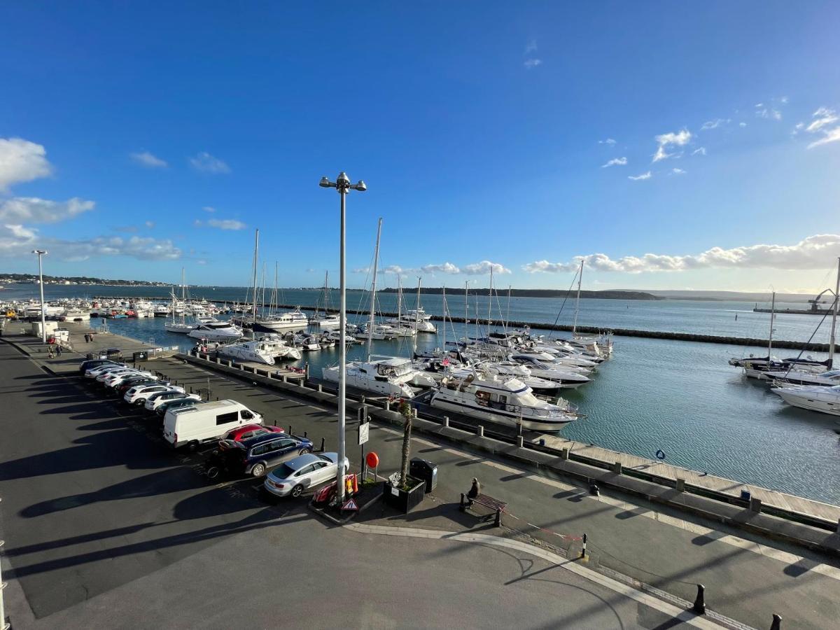 Apartment Quay & Sea View Spacious Modern Secure Parking Poole